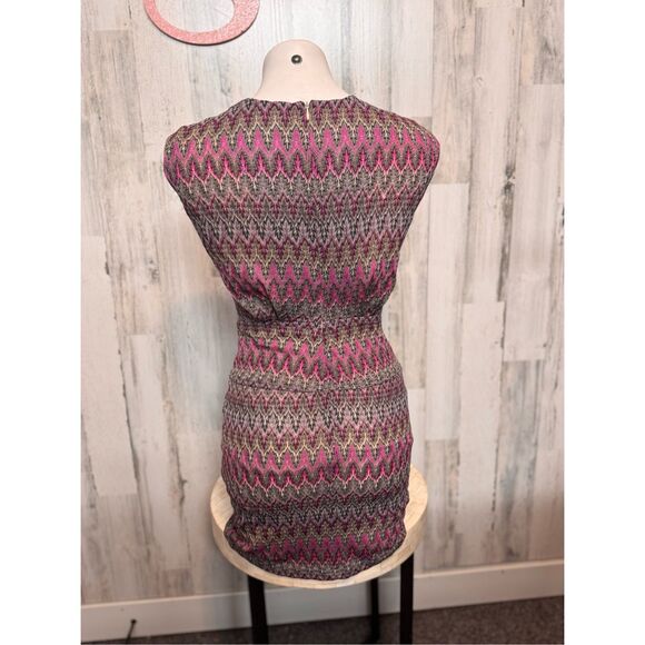 Ark & Co. Metallic Chevron Knit Bodycon Dress Small Pink Black Gold - Picture 6 of 10